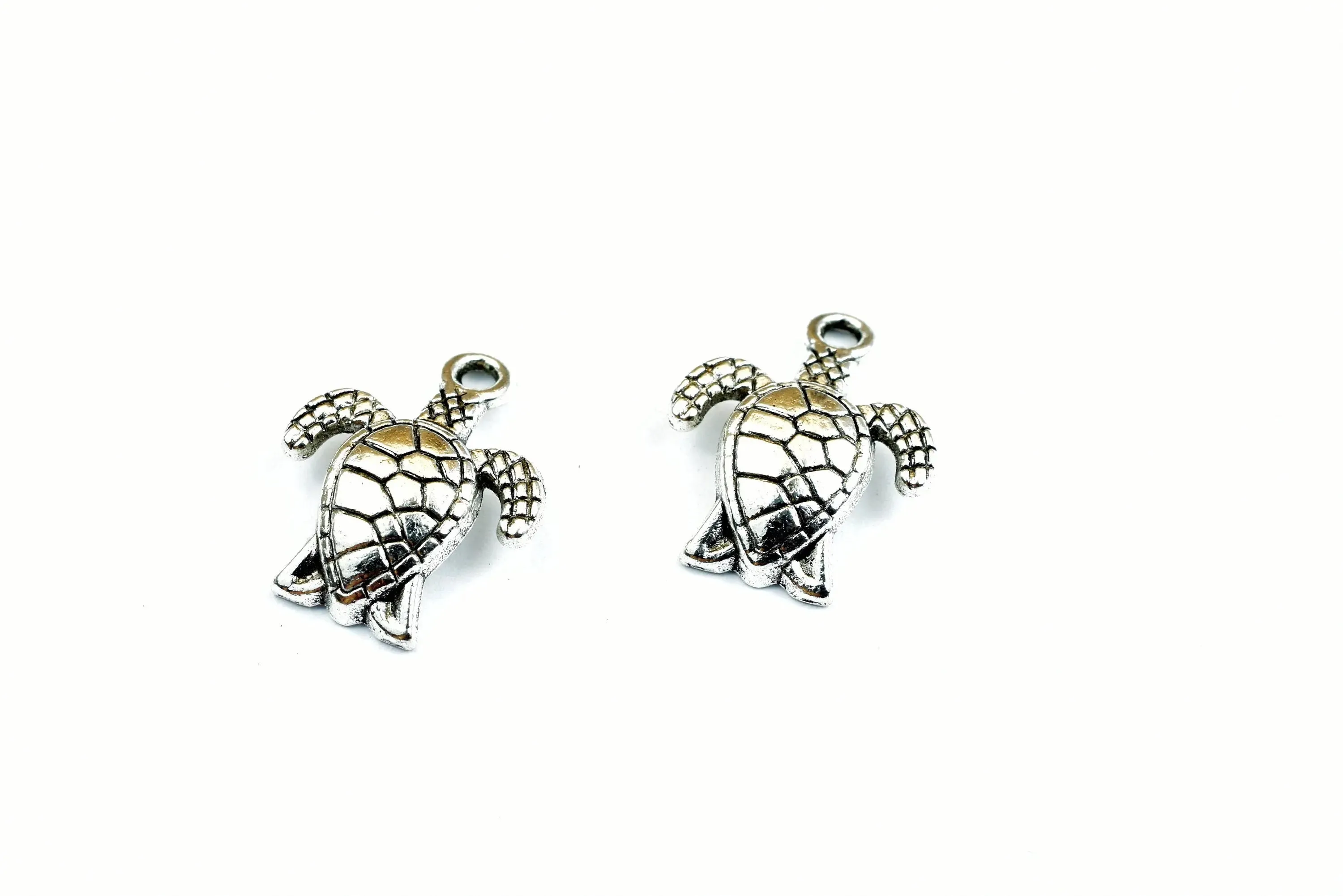 18 PCs Turtle Charm Size 15x13mm Silver Color Charm Pendant Finding For Jewelry Making