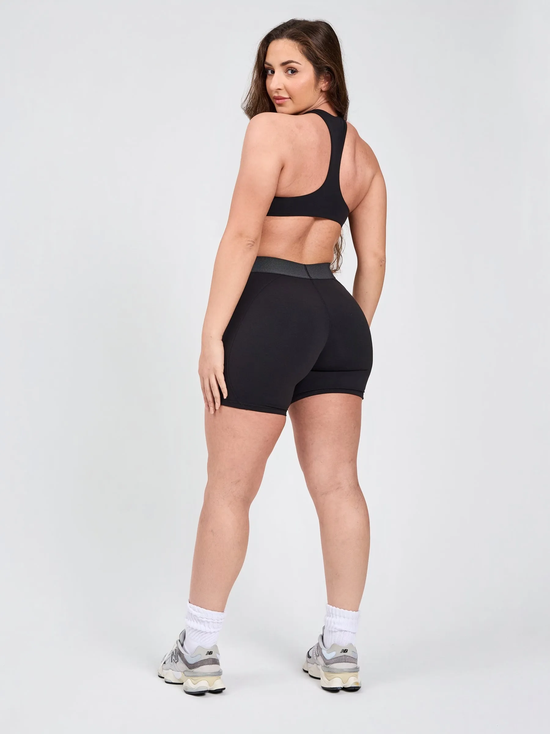 Bliss Butter Short 6" - Onyx Black