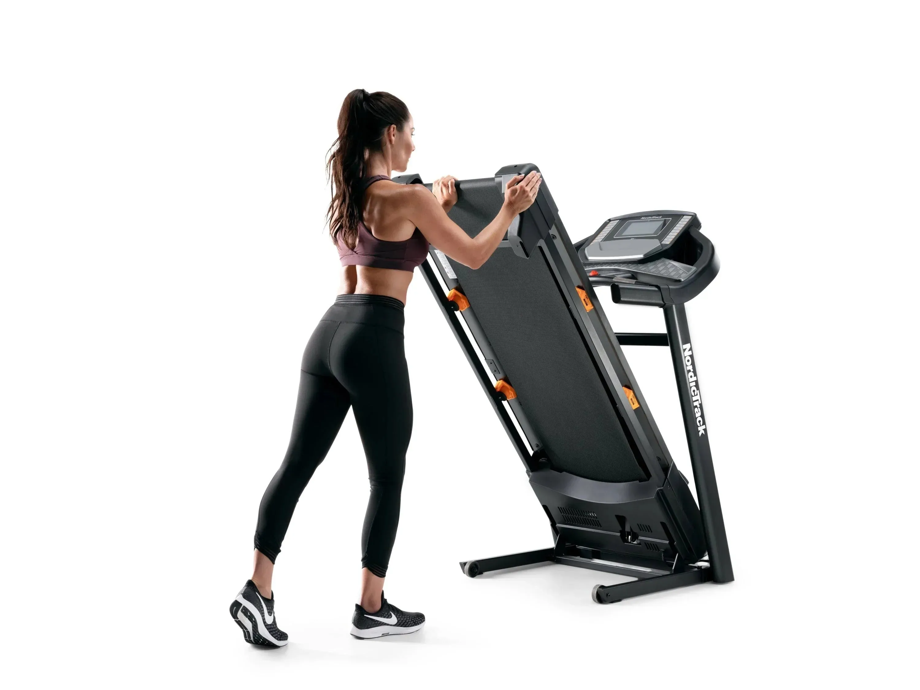 Nordic Track C 700 Folding Treadmill with 7” Interdraft Touchscreen