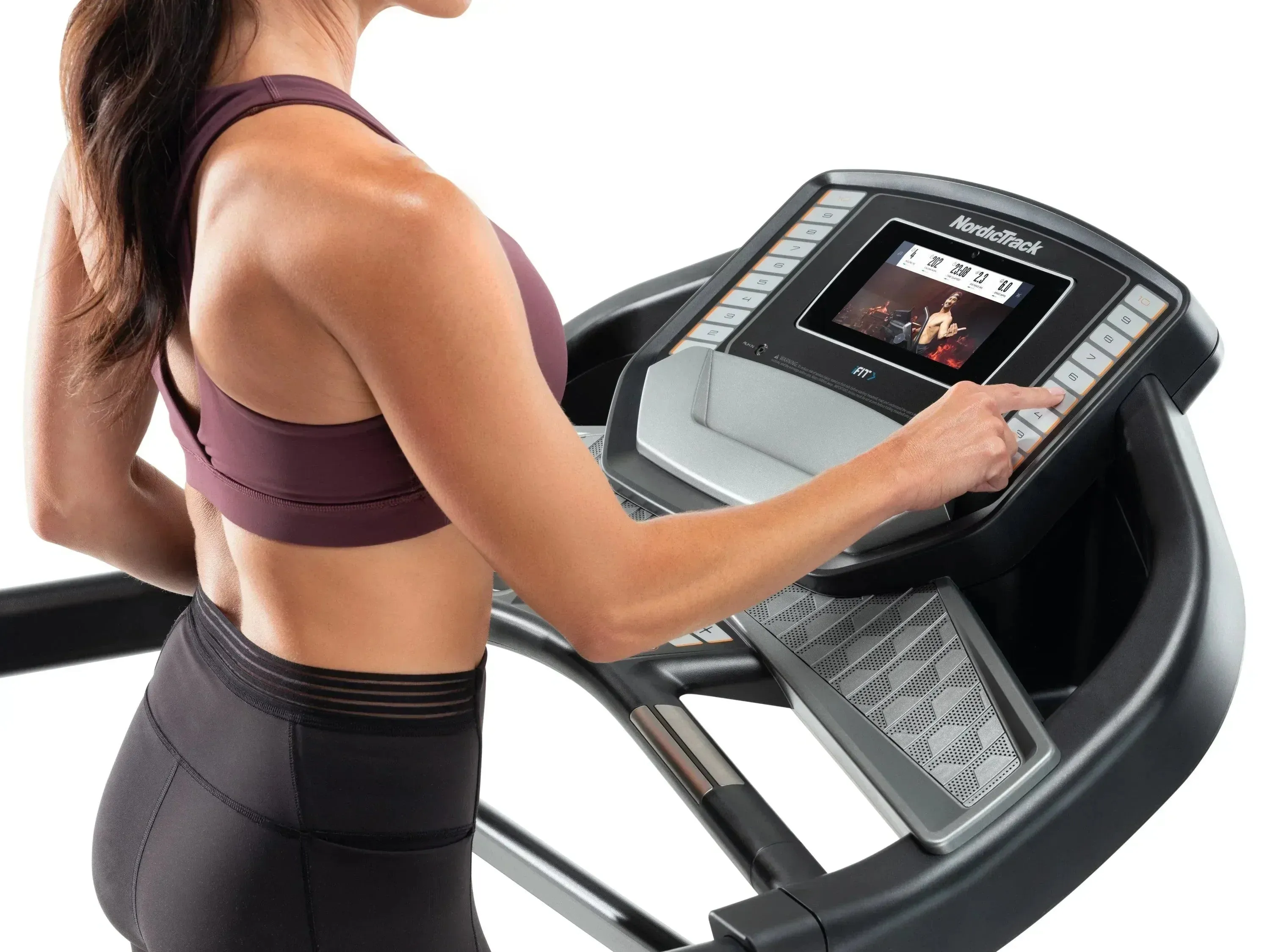 Nordic Track C 700 Folding Treadmill with 7” Interdraft Touchscreen