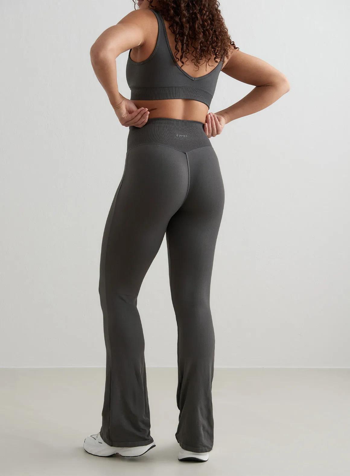 Shadow Grey Shape Seamless Flare Tights